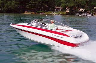 CROWNLINE 18 SS BOWRIDER